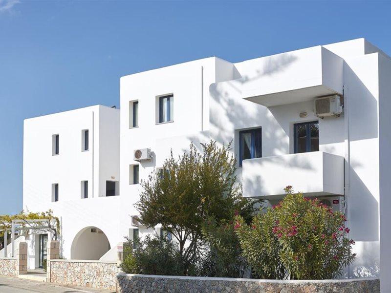 Agia Marina Eva Suites & Apartments المظهر الخارجي الصورة