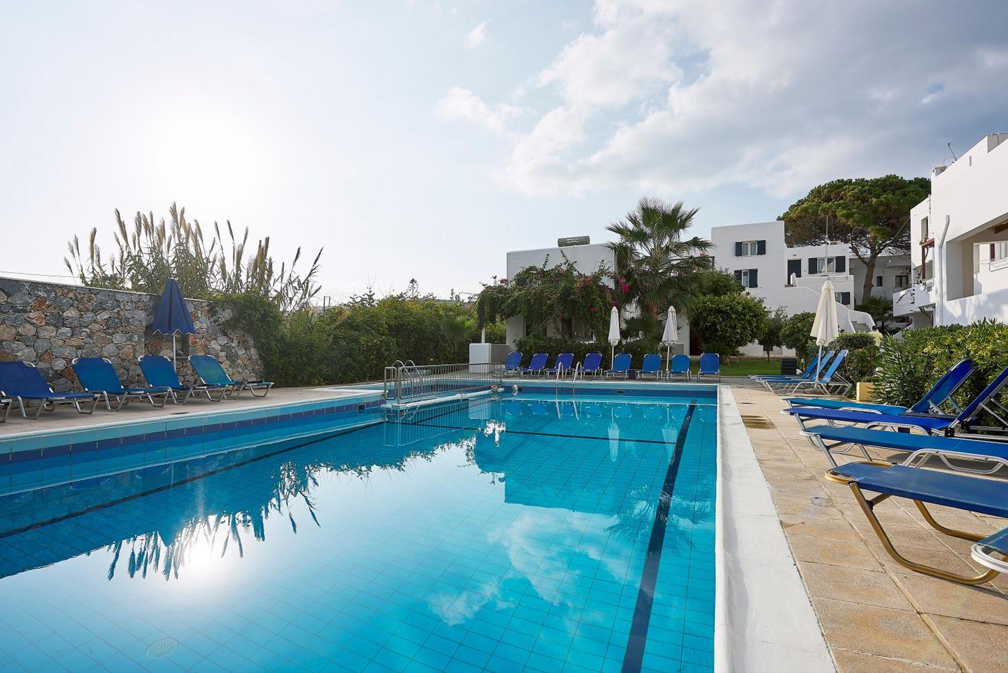 Agia Marina Eva Suites & Apartments المظهر الخارجي الصورة