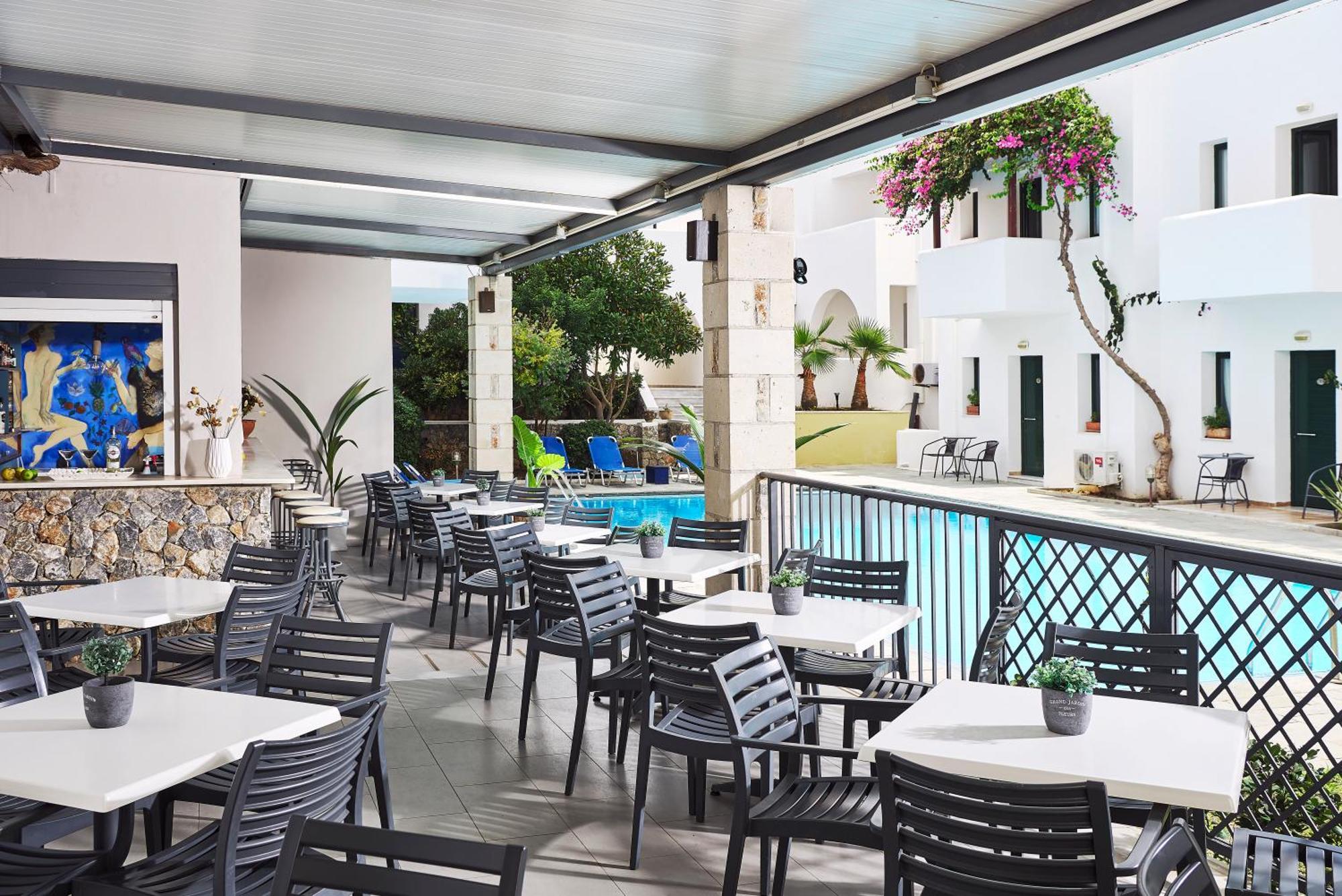 Agia Marina Eva Suites & Apartments المظهر الخارجي الصورة