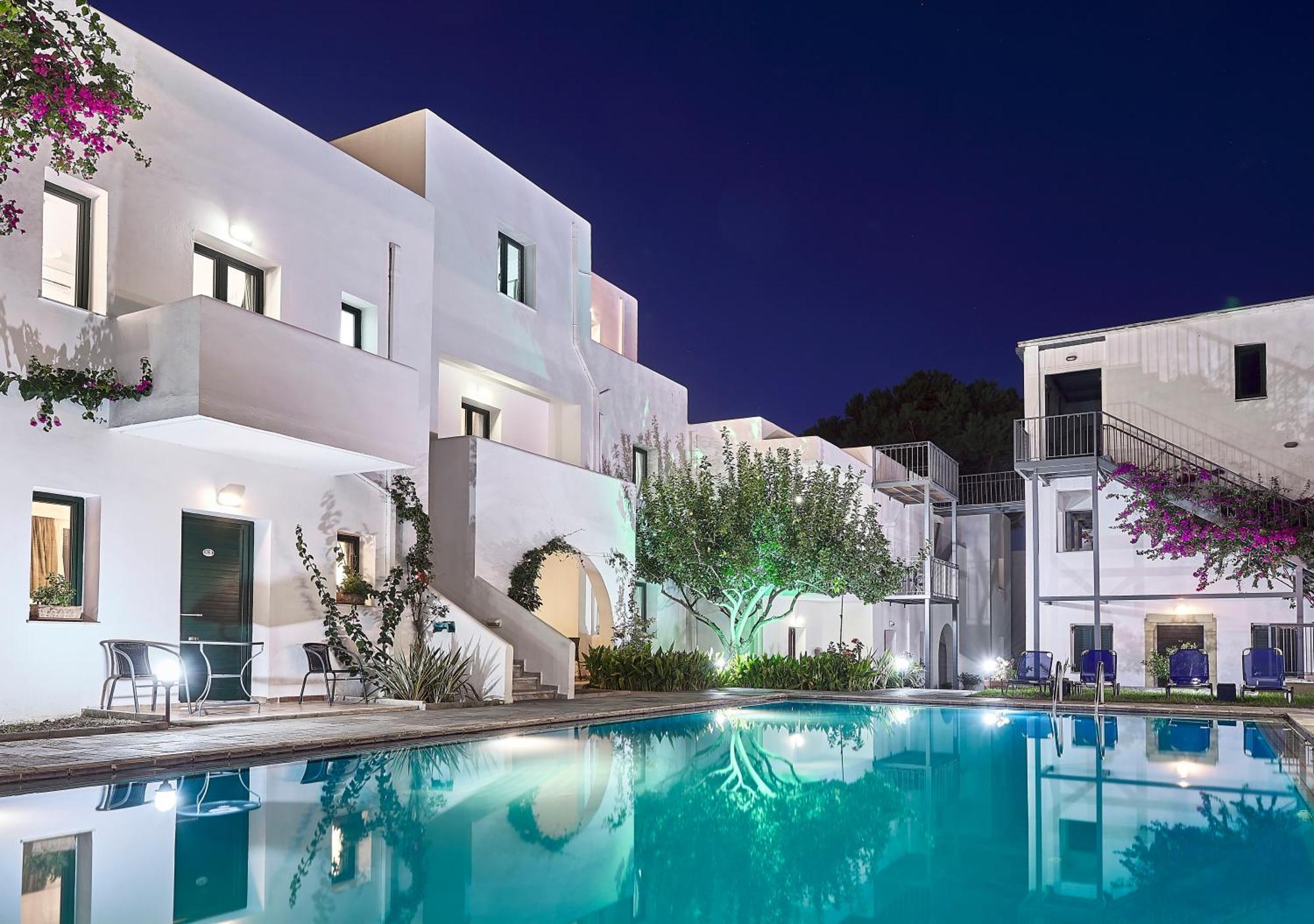 Agia Marina Eva Suites & Apartments المظهر الخارجي الصورة